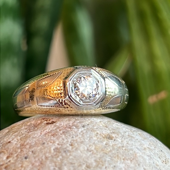 14 karat gold, and 1/3 carat diamond gypsy ring - Picture 4 of 14